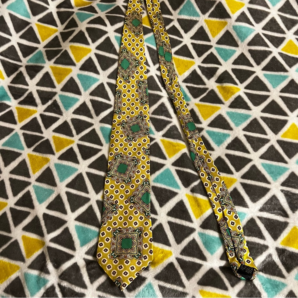 v2 vintage Mens tie - Picture 2 of 5